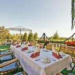 Gastwirtschaft & Hallescher Anger