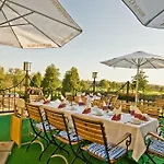 Hotel Gastwirtschaft & Hallescher Anger