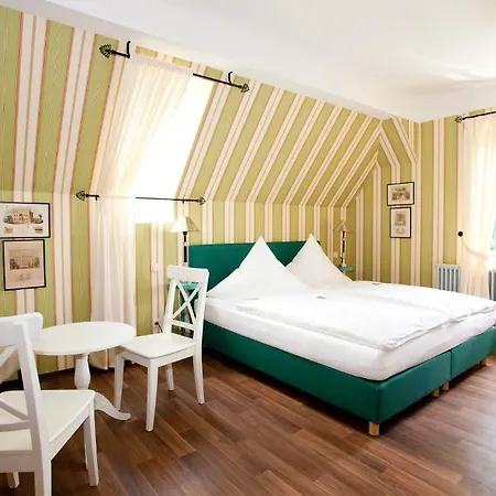 Hotel Gastwirtschaft & Hallescher Anger