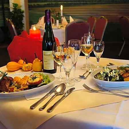 Gastwirtschaft & Hallescher Anger Hotel