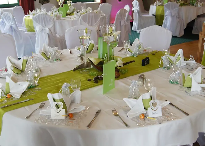 Szálloda Gastwirtschaft & Hallescher Anger Naumburg