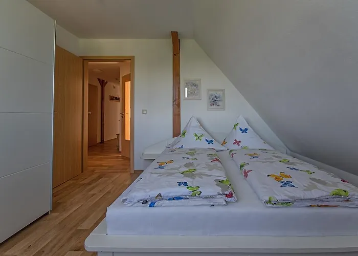 Gastwirtschaft & Hallescher Anger 3* Naumburg